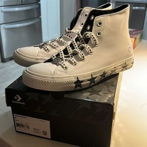 White Patent leather High Top. Converse.Miley Cyrus LIMITED EDITION. New in box.